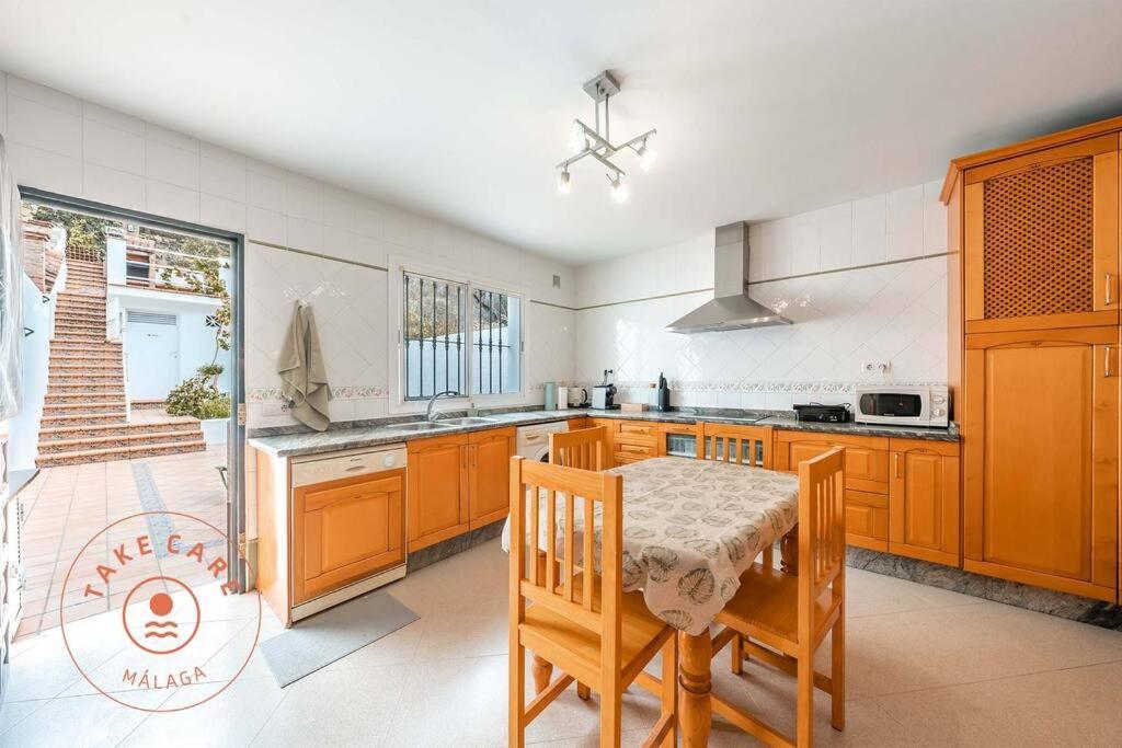 Spacious Home With Lovely Garden - Tcm Rincon de la Victoria Luaran gambar